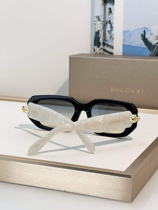 Picture of Bvlgari Sunglasses _SKUfw81854563fw
